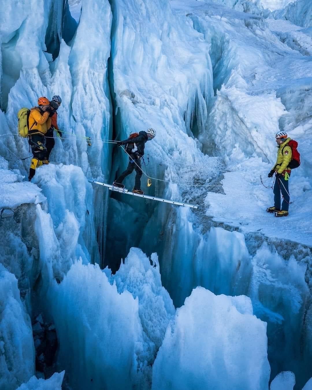 MT. EVEREST EXPEDITION (8,848.86M)